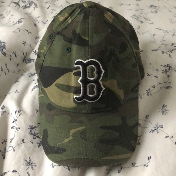 red sox camo hat